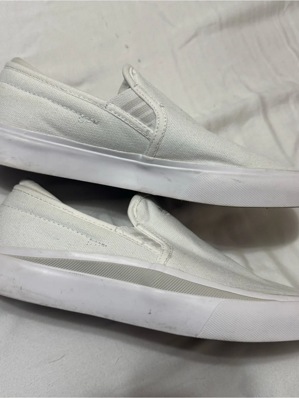 Adidas (size 5) unisex men’s woman’s sabalo school slip on white shoes sneakers